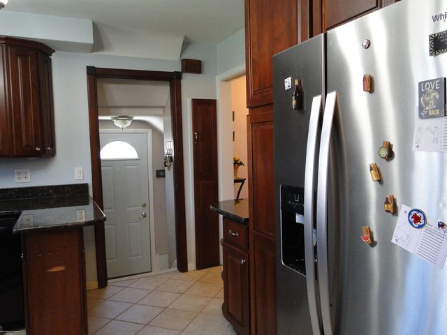 18307 Spring Ct N Court, Fraser, MI 48026