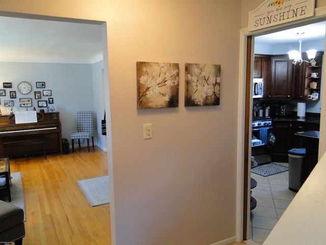 18307 Spring Ct N Court, Fraser, MI 48026