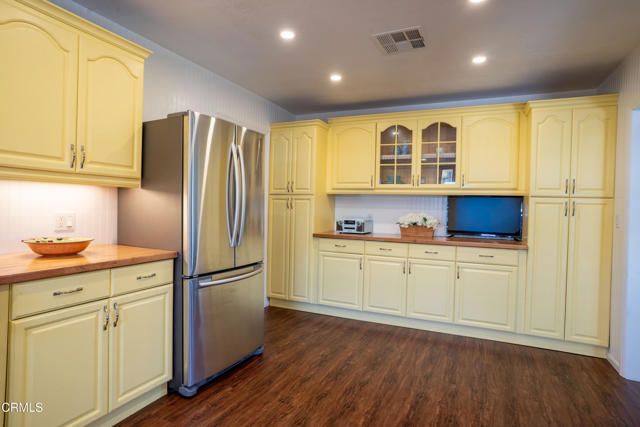 1147 Brandon Avenue, Simi Valley, CA 93065