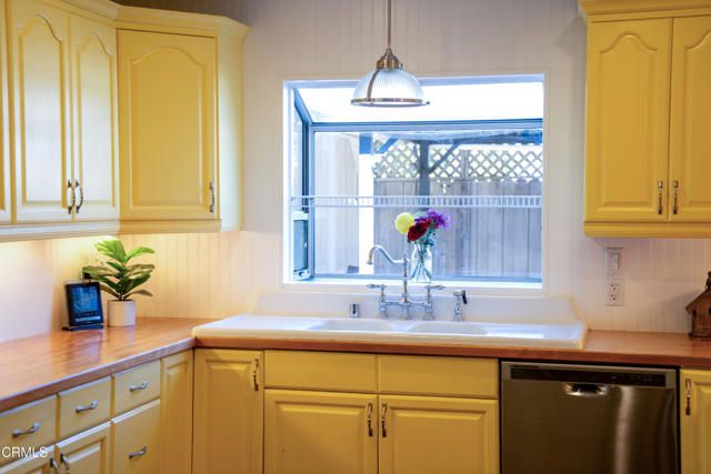 1147 Brandon Avenue, Simi Valley, CA 93065