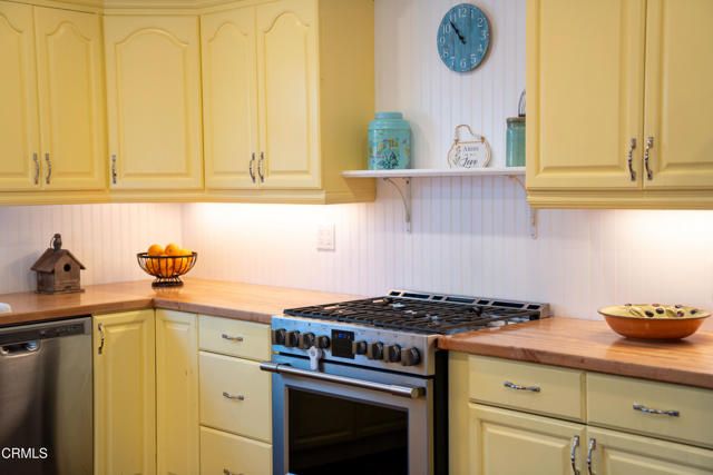 1147 Brandon Avenue, Simi Valley, CA 93065