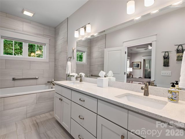 31 Cozy Cottage Way, Arden, NC 28704