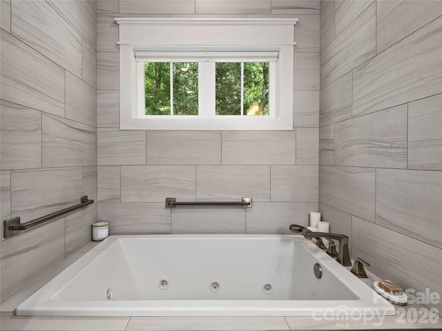 31 Cozy Cottage Way, Arden, NC 28704