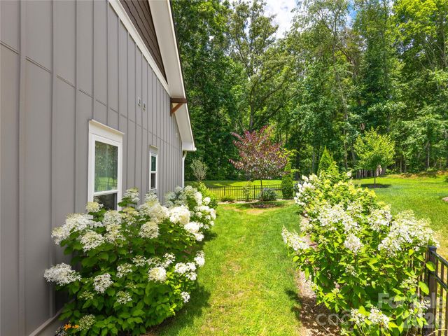 31 Cozy Cottage Way, Arden, NC 28704