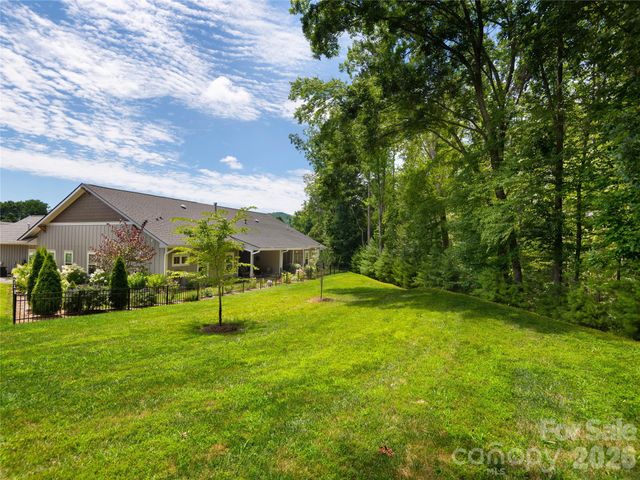 31 Cozy Cottage Way, Arden, NC 28704