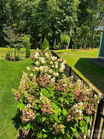 31 Cozy Cottage Way, Arden, NC 28704