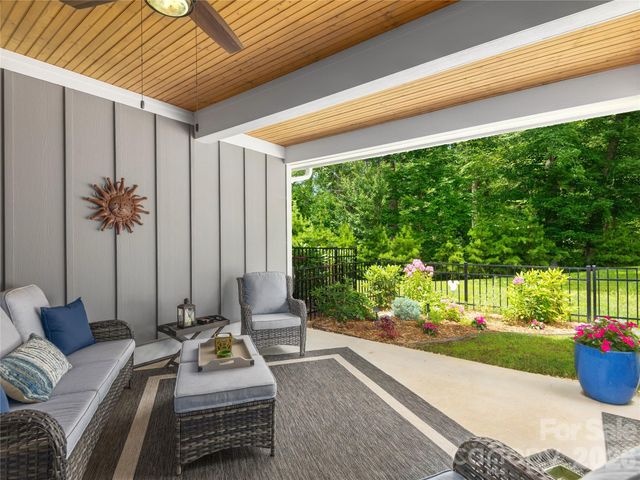 31 Cozy Cottage Way, Arden, NC 28704