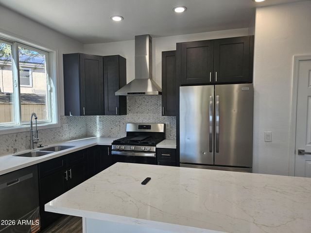 18293 W ELM Street, Surprise, AZ 85388