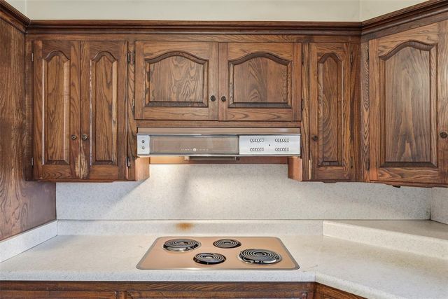 1221 Pepperdine Avenue, Edmond, OK 73013