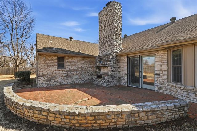 1221 Pepperdine Avenue, Edmond, OK 73013