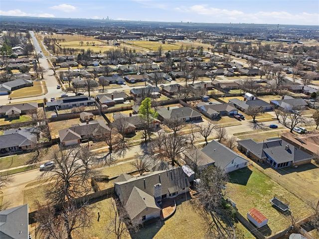 1221 Pepperdine Avenue, Edmond, OK 73013