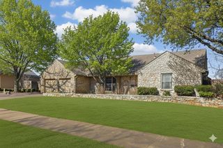 1221 Pepperdine Avenue, Edmond, OK 73013