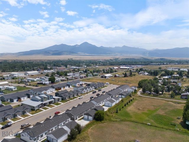 407 Brookline Street D, Livingston, MT 59047