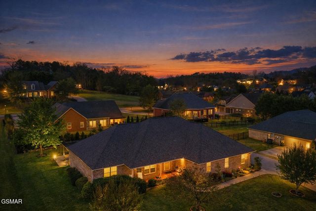 1816 Placid Drive, Sevierville, TN 37862