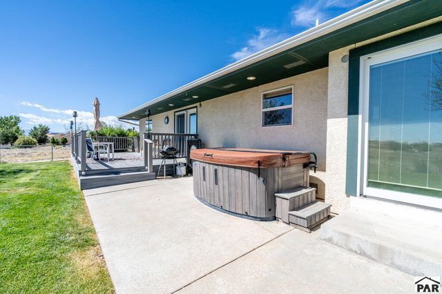 1040 S Purcell Blvd, Pueblo West, CO 81007