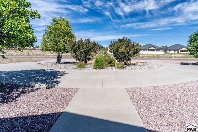 1040 S Purcell Blvd, Pueblo West, CO 81007
