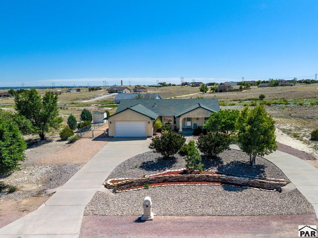 1040 S Purcell Blvd, Pueblo West, CO 81007