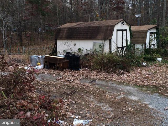 227 CARSONS COR, Louisa, VA 23093