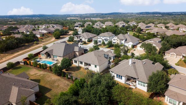 136 Double L DR, Dripping Springs, TX 78620