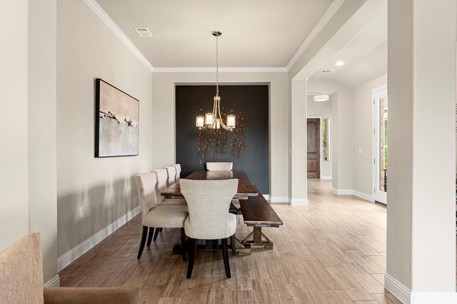 136 Double L DR, Dripping Springs, TX 78620
