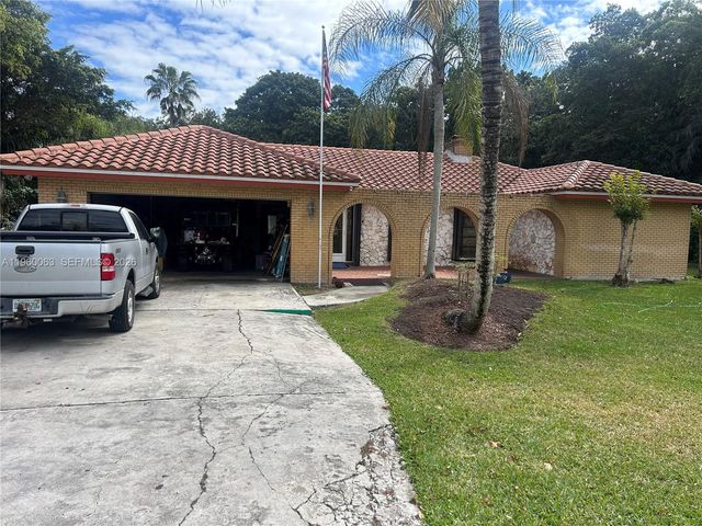 4900 SW 178th ave, Southwest Ranches, FL 33331
