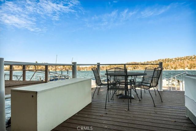 28906 Palisades Drive, Lake Arrowhead, CA 92352