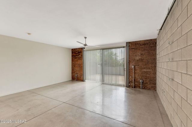 1001 E 17th St Apt 105, Tucson, AZ 85719