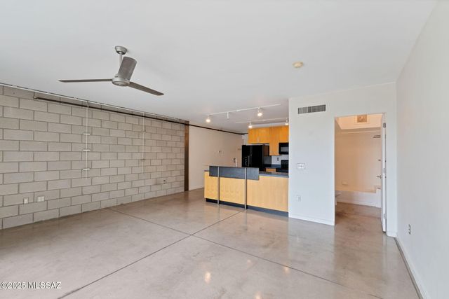 1001 E 17th St Apt 105, Tucson, AZ 85719