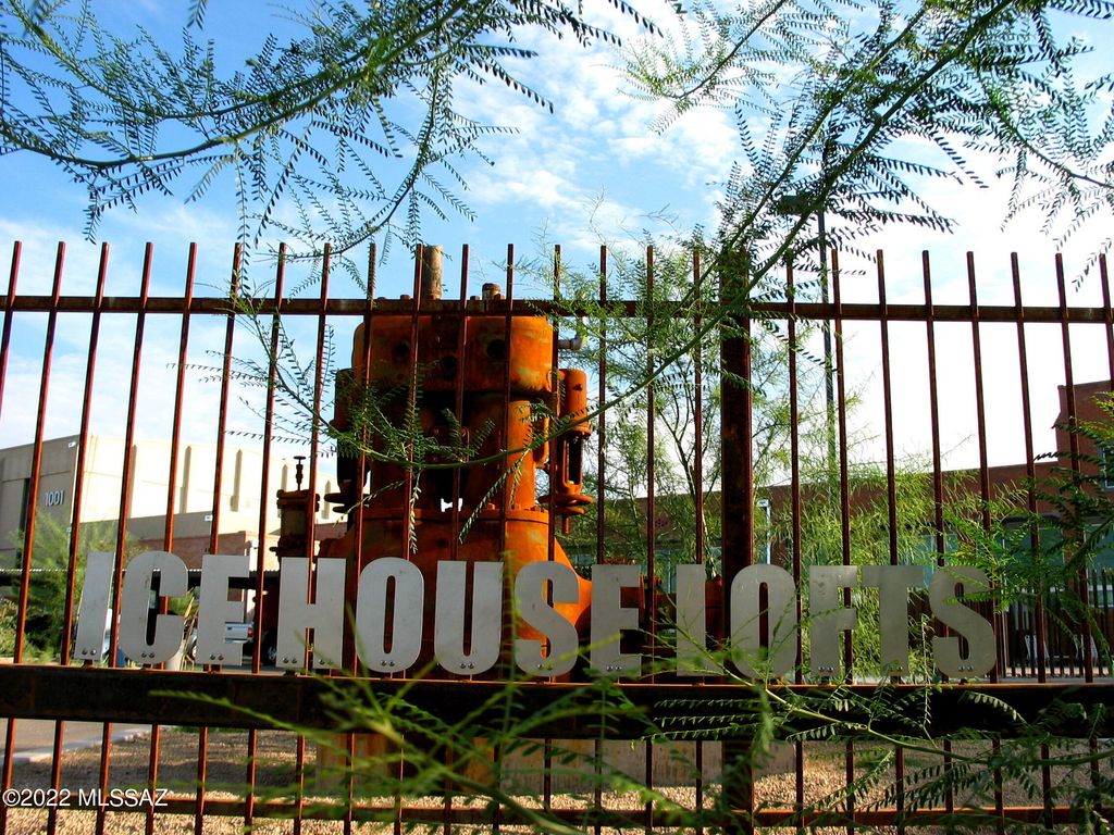 1001 E 17th St Apt 105, Tucson, AZ 85719