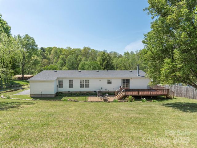 9 Redmond Drive, Alexander, NC 28701