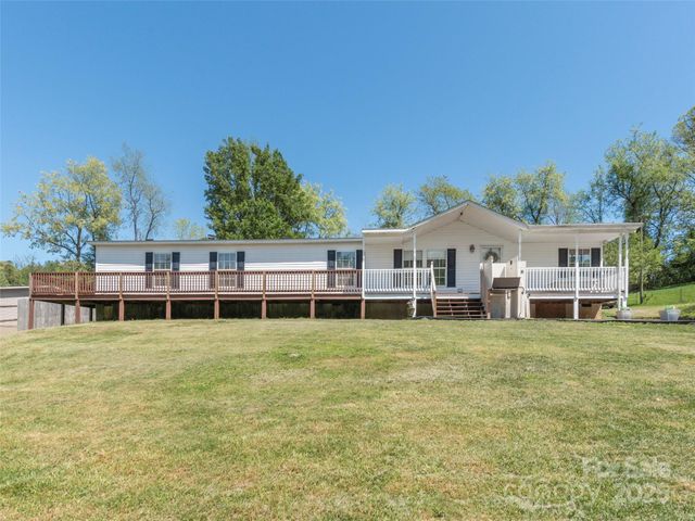 9 Redmond Drive, Alexander, NC 28701