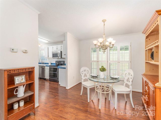 9 Redmond Drive, Alexander, NC 28701