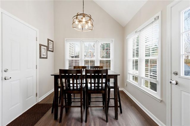 300 Granville Circle NW, Marietta, GA 30064