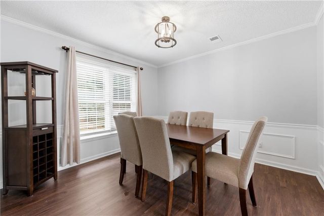 300 Granville Circle NW, Marietta, GA 30064