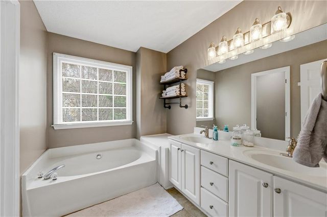 300 Granville Circle NW, Marietta, GA 30064