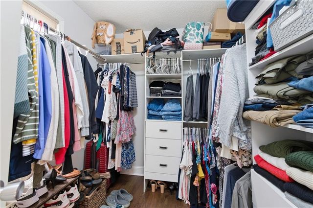 300 Granville Circle NW, Marietta, GA 30064