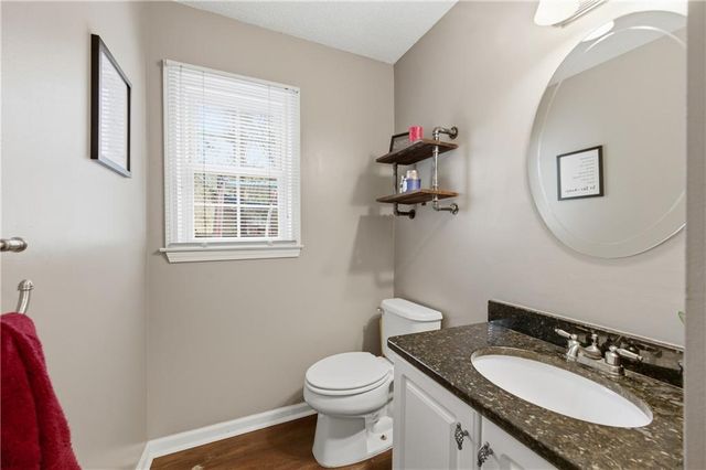 300 Granville Circle NW, Marietta, GA 30064