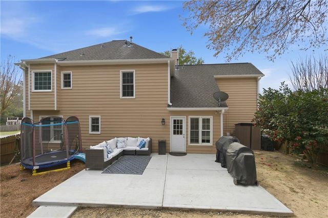 300 Granville Circle NW, Marietta, GA 30064