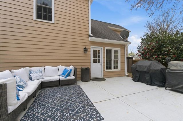 300 Granville Circle NW, Marietta, GA 30064