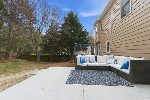 300 Granville Circle NW, Marietta, GA 30064