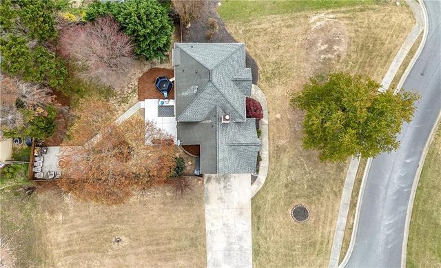 300 Granville Circle NW, Marietta, GA 30064