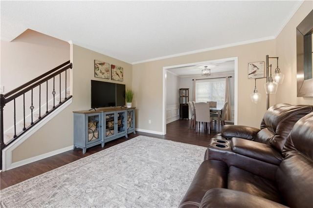 300 Granville Circle NW, Marietta, GA 30064