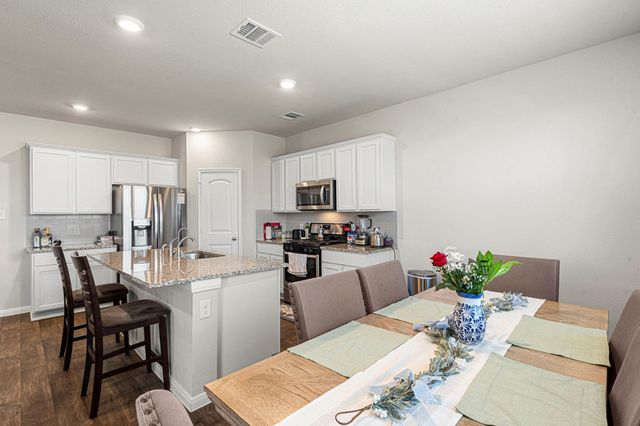 157 Cherry Laurel LN, Kyle, TX 78640