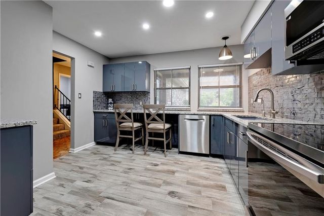 10225 Conser Street, Overland Park, KS 66212