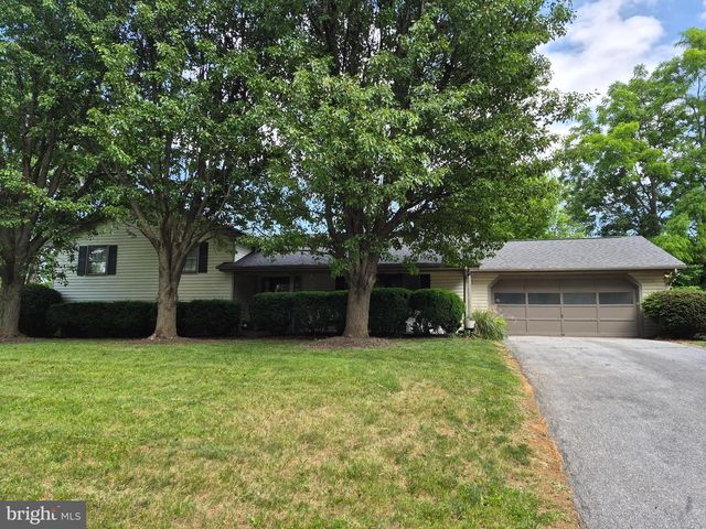 268 BOWLING GREEN RD, Front Royal, VA 22630