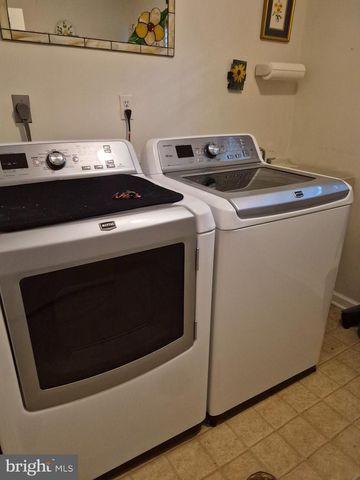 268 BOWLING GREEN RD, Front Royal, VA 22630