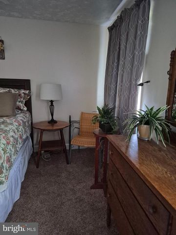 268 BOWLING GREEN RD, Front Royal, VA 22630
