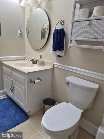 268 BOWLING GREEN RD, Front Royal, VA 22630