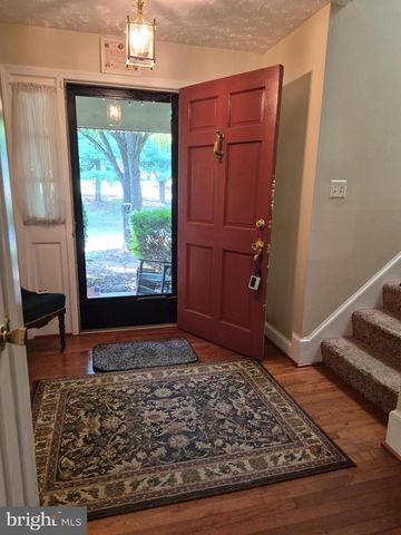 268 BOWLING GREEN RD, Front Royal, VA 22630