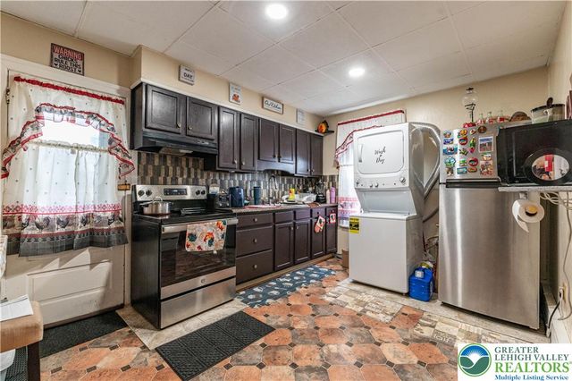 920 South 8th Street, Allentown City, PA 18103